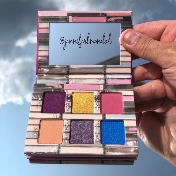 😍 NWT Urban Decay Decades 80s Pop Queen😍 - Picture 3 of 13